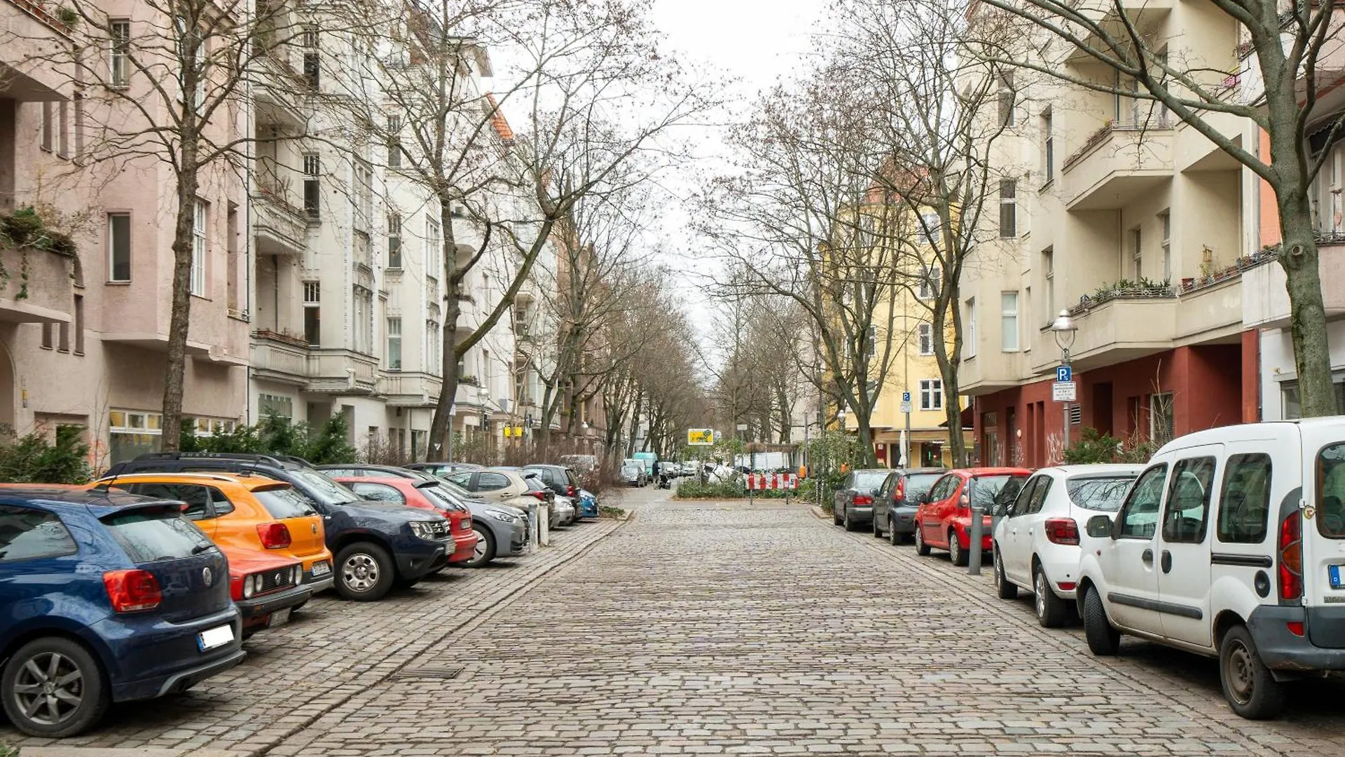 Homely Berlin - Luxurious, Spacious, Near Victory Column, River Appartamento