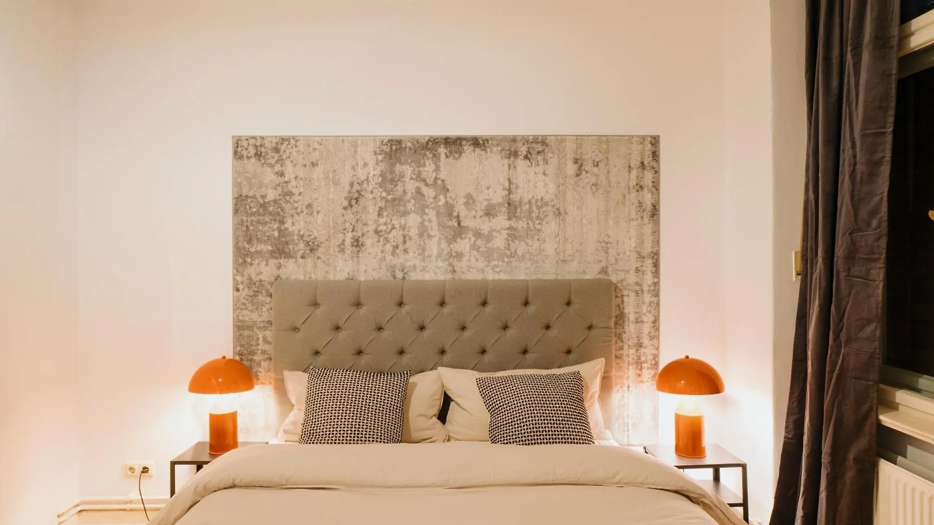 Homely Berlin - Luxurious, Spacious, Near Victory Column, River Appartamento